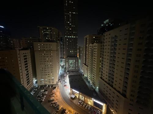 Al Nahda Apartamento | 2BHK Fully Furnished Apartment - Sharjah