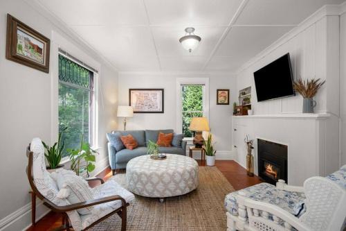 West Spokane Casa | 2BR 1BA Small Town Feel Pets Allowed