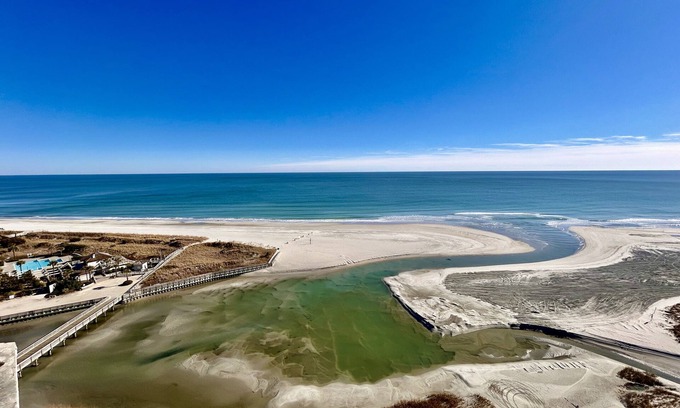 Briarcliffe Acres Condominio | 15th Floor Penthouse 2BR / 2BA: ¡Tarifa especial del 18 al 22 de julio $ 200!