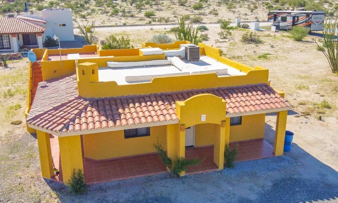 Rancho El Dorado Casa | 2BR /2BA Family Vacation Home with WiFi