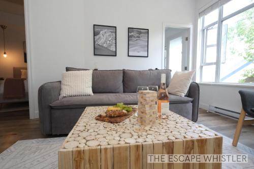 Village North Apartamento | 2BR 2BA Whistler Escape with Newly Renovated Hot Tub, Steps from Olympic Rings and Cafes
