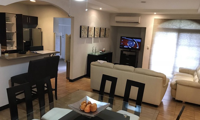 San Pedro Garza García Apartamento | 2 BR Apartamento en San Pedro Garza Garcia (MEJOR LOCALIZACION GARANTIZADA)