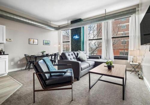 Downtown Cleveland Apartamento | 2BR Apartments in the Heart of Downtown CLE