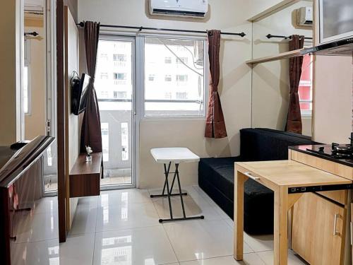 Rawasari Apartamento | 2BR Apt Green Pramuka with Pool & Wi-Fi by 2ndHome