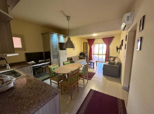 Zafarana Apartamento | 2BR Chalet Fanar De Luna