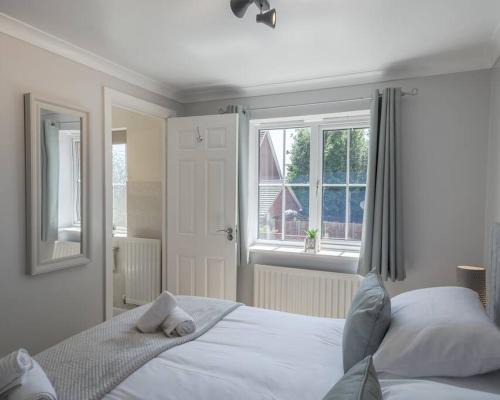 Bowthorpe Casa | 2br Chapel Break Parking Kitchen Fast Wifi