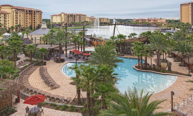 Lake Buena Vista Complejo | 2BR-Dlx Inside Disney Gates-5 Pools, 2 Lazy Rivers, SPLASH pad, Mini Golf & More