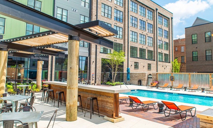 Downtown Columbus Apartamento | 2BR Executive Escape | Near OSU | Free Parking!