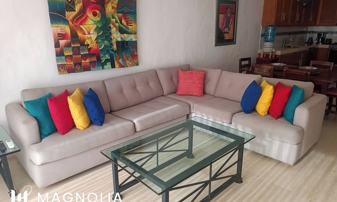 Zona hotelera Villa | 2br handwritten Suite oceanfront in Puerto Vallarta, Los Tules Condominium.