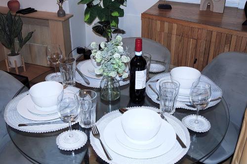 Birmingham Casa | 2Br House Sleeps 5 Parking Contractors&Families