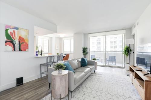 Crystal City Apartamento | 2BR Luxury Apartment Near DC & Airport