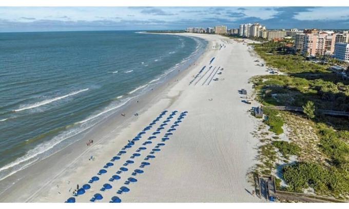 Marco Island Complejo | 2Br MVC Crystal Shores Poolside 2/7-2/14/2026