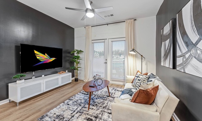 Yulee Apartamento | 2BR on 1st floor with Pool, Gym, Bikes, Grill, 2 King Beds, and a Sleeper Futon