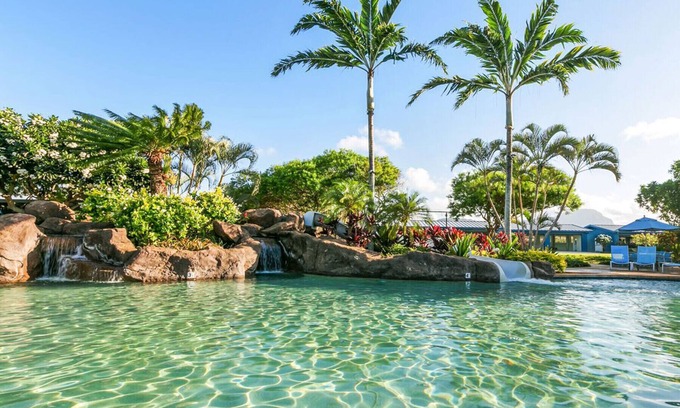 Poipu Cabaña | 2BR Poipu Suite: AC, Club: Pool/Slide/Gym/PcklB