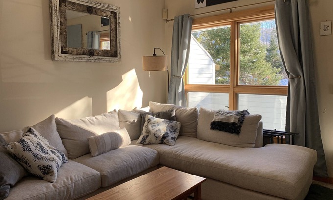Carrabassett Valley Condominio | 2BR Ski in / ski out condominio de Snowbrook.