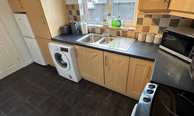 Ormeau Casa | 2br Stylish Ormeau Road House