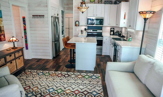 Upward Casa | Tiny Home Pool Gym Fire Pit Flat Rock, NC