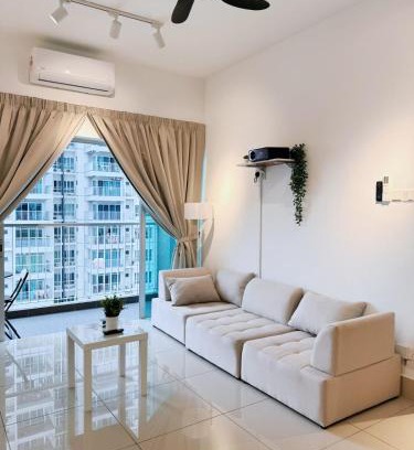 Salak South Apartamento | 2BR unit in Razak City Residence by Lisa Homestay