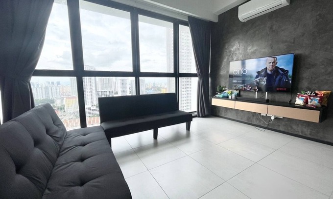George Town Apartamento | 2BR Urban Suites by Cathca #TopFacilities #SelfCheck-in