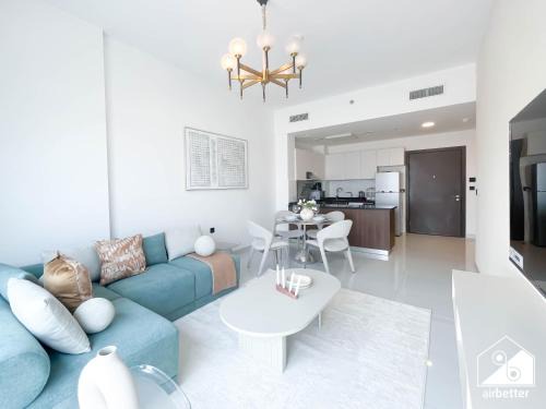International City Apartamento | 2BR Vibe Spot l Pool Access & Stunning City Views