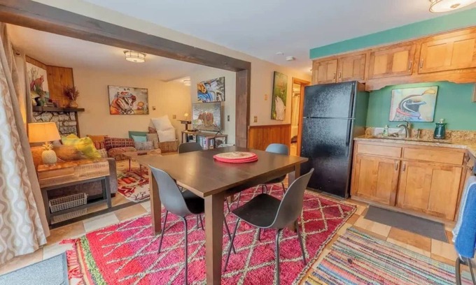 Crested Butte Condominio | 2br View Ski Lodge | Hot Tub, Pool, Ski Bus