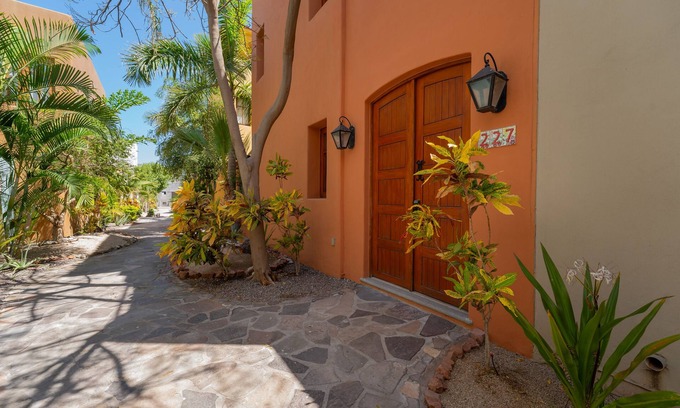 Nopolo Casa | 2BRs Home/Agua viva area