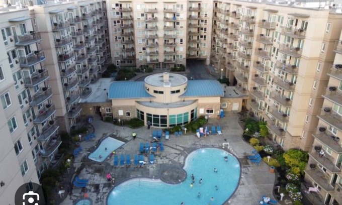 Seaside Complejo | 2BRs resort in adorable Seaside with fitness room, AC, next to Pacific Ocean