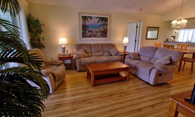 Plantation Apartamento | 2nd floor 3BDR Condo In Farmington Vistas on Plantation Golf and CC - 458