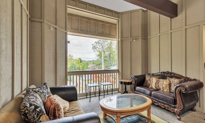 Nashville Condominio | 2nd Floor Back Side Suite - 206 by Grand Wood Suites