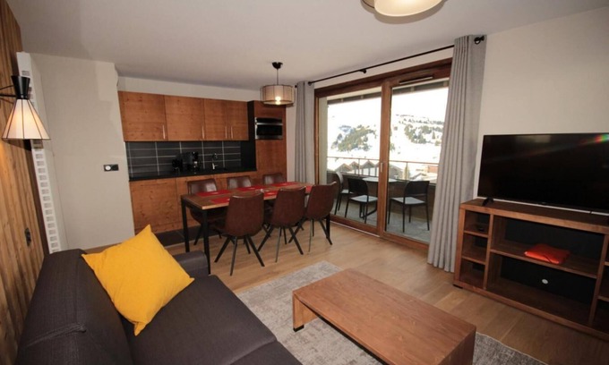 Les Saisies Apartamento | 250m de los comercios, 2.o piso, balcón, parking, tv, 59m², Les Saisies