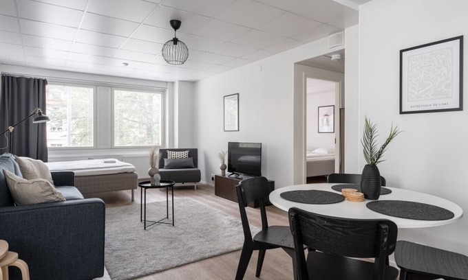 Tampere Apartamento | Spacious 1BR Apartment with Balcony in Downtown