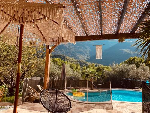Puget-Theniers Apartamento | 2P au coeur des montagnes avec piscine chauffée
