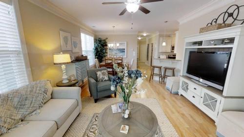 Murrells Inlet Apartamento | 3-2 Condo with Pool! 81 Delray Drive 2D