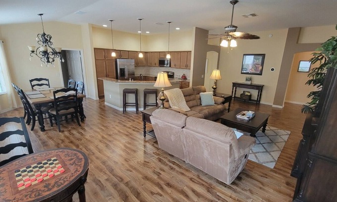 Pennecamp Casa | Fiddler in The Villages