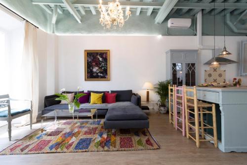San Fernando Apartamento | 3 Apartamentos Independientes en Casa Palacio