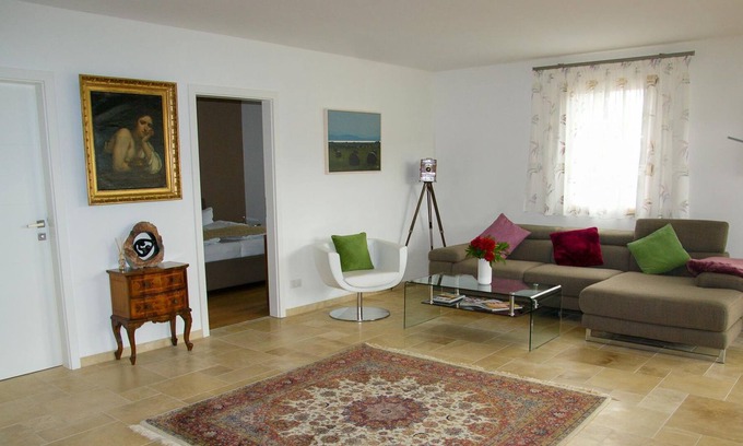 Neusiedl am See Apartamento | 3 App. Susanne, Dusche, WC, 3 Schlafräume - Pannonia Appartements