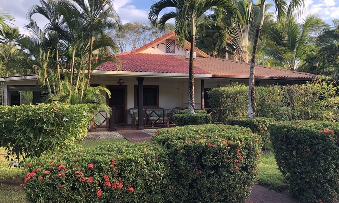 Tambor Condominio | 3 Bd Villa en Los Delfines