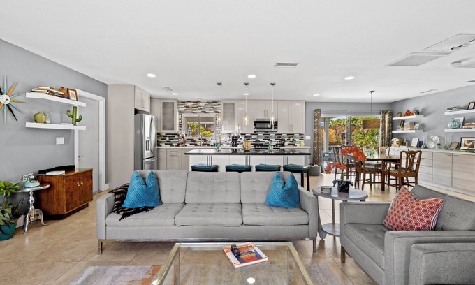Racquet Club South Casa | 3 BDR Desert Oasis in the Heart of Palm Springs! Private Pool & Spa, 10 Min to D