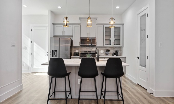 OST - South Union Casa | 3 BDR Gated Home, 2 King Beds, Near Medical Center, NRG Stadium & Downtown