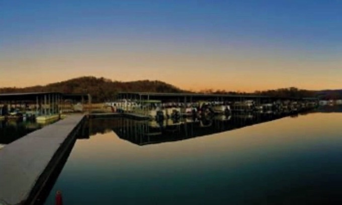 New Tazewell Casa | 3-Bdrm Home on Large Property at Norris Lake. Boat Slip included & Pet Friendly!