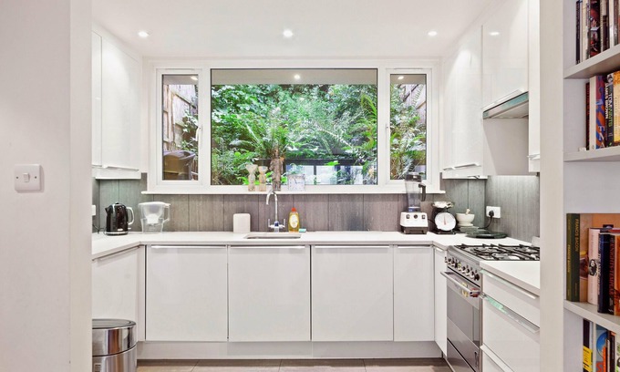 St. Helen's Casa | 3 Bdrm Notting Hill Mews House - 2 Balconies