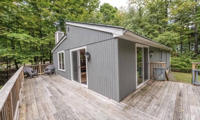 Wardsboro Casa | 3 bed 2 bath 10 minutes to my snow 20 minutes to stratton
