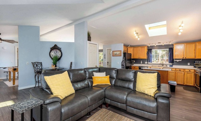 Deschutes River Woods Casa | 3-Bed 2 Bath Home in Bend with Hot Tub, Game Room