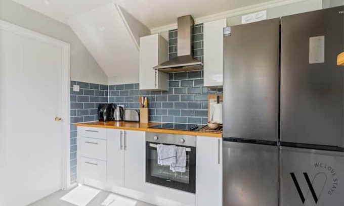 Hatfield Casa | 3 Bed 2 bath near university Herfordshire Hatfield