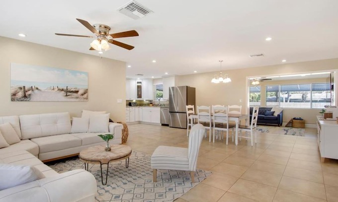 North Palm Beach Casa | 3 Bed 2 Bath - North Palm Beach