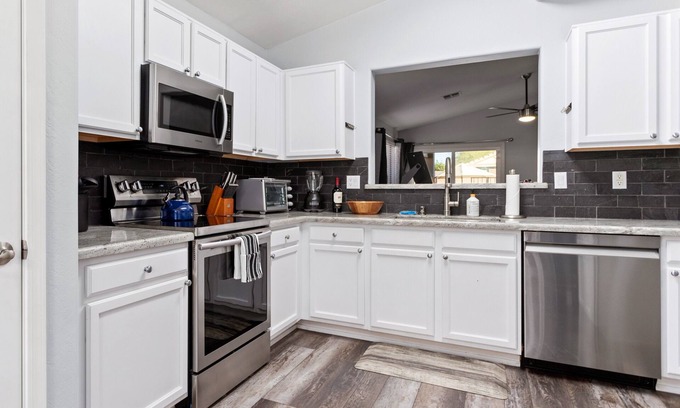 Rancho Gabriela Casa | 3 bed 2 bath single family home with a pool