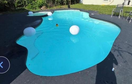 Eustis Casa | 3 Bed 2 Bath Sleeps 6 Pool Retreat in Eustis, FL!