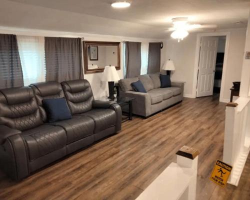 New Bern Casa | 3 Bed 3 Bath House, Conveniently close to everything, Smart Tvs in all rooms whole house to yourself