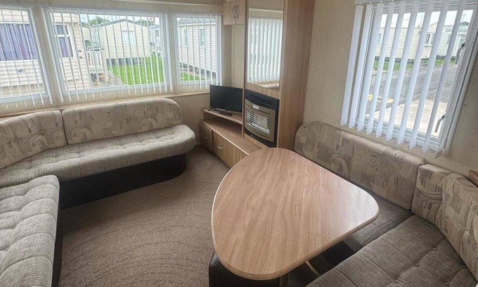 Towyn Chalet De Esquí | Lyons Oakfields, Towyn, 3 Bedroom, pet Friendly