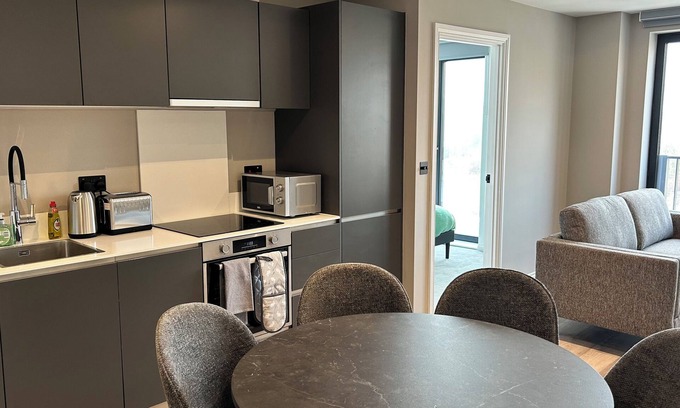 Leeds Apartamento | 3 Bed Flats near Station & City Centre - Sleeps 6